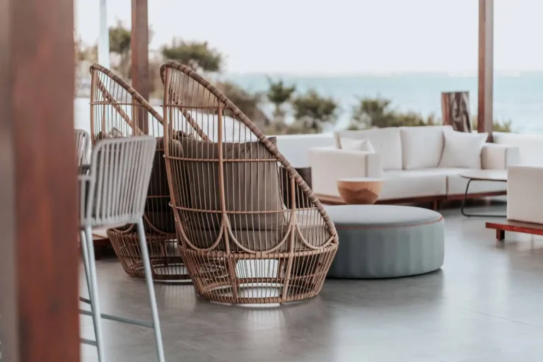 Salon de jardin tressé : bien le choisir