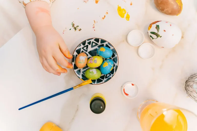 Bricolage de Pâques facile : idées et méthode pour bricoler avec les enfants