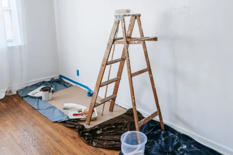Rénover un appartement à Paris : autorisations et copropriété